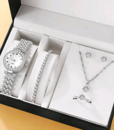 Diamond Women Watches Luxury Fashion Rhinestone Quartz